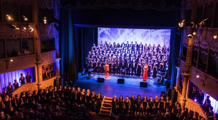 Big Vocal Orchestra: My favourite Christmas big vocal orchestra